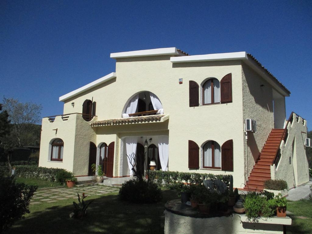 Villa Margherita Suite & Charme Pula Exterior foto